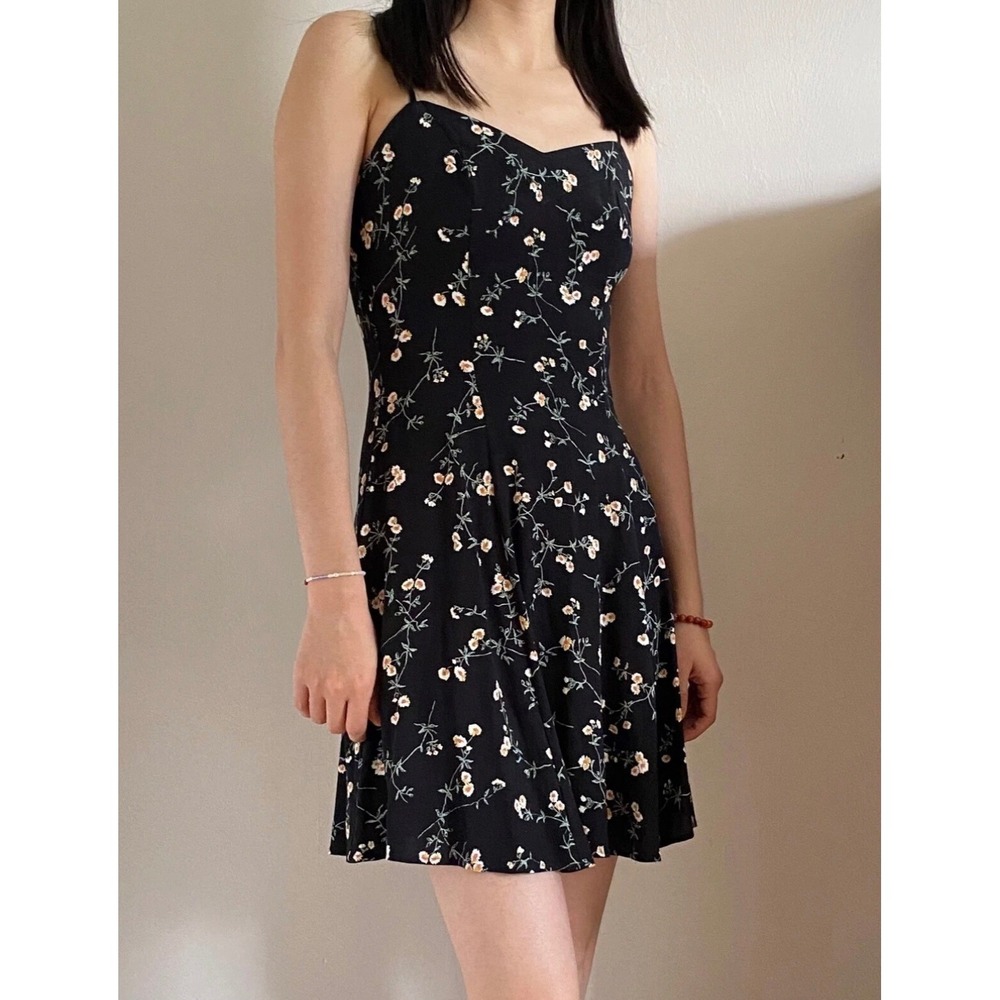 & Other Stories Stockholm Atelier‎ Black Floral Mini Dress Sweetheart Neck US 2